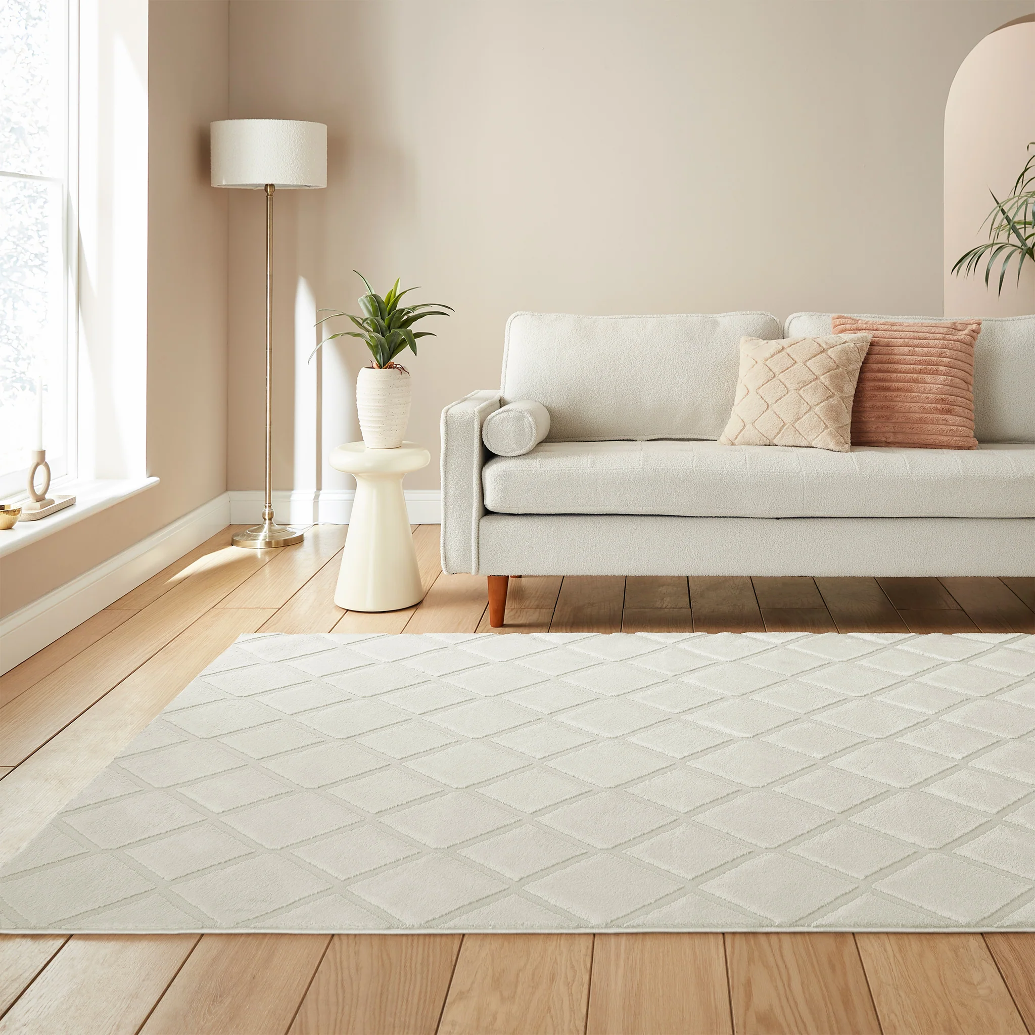 Cosy Diamond Washable Rug - Image 2