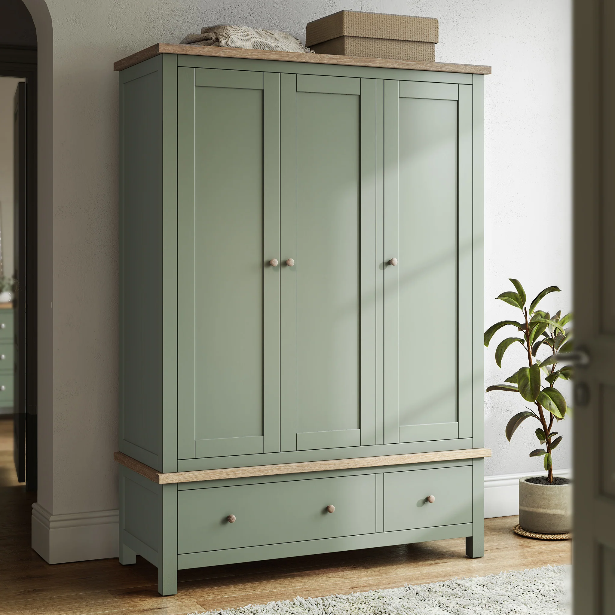 Farro Triple Wardrobe with Drawers - Image 24