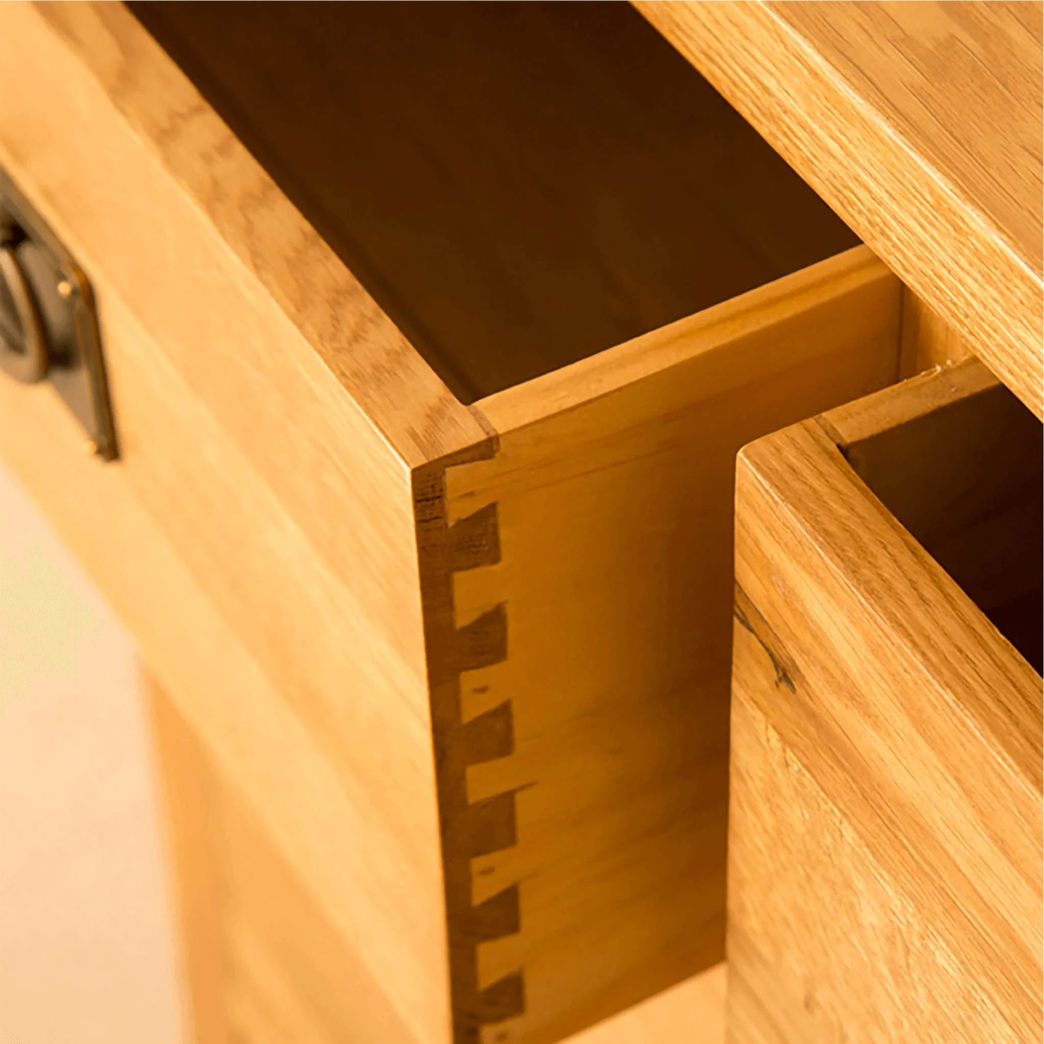 Lanner Oak Console Table - Image 5