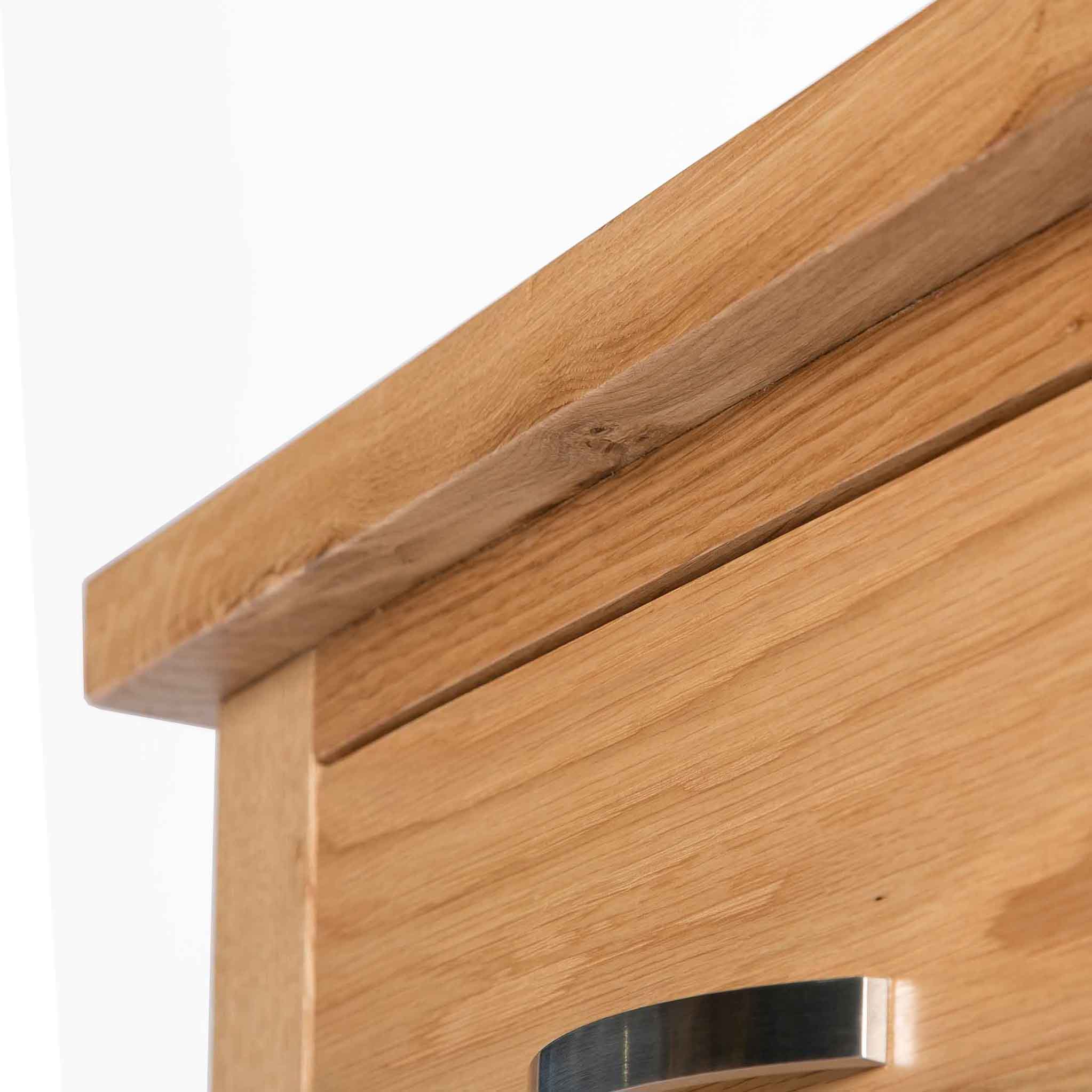 London Oak 4 Over 6 Chest Of Drawers - Image 5