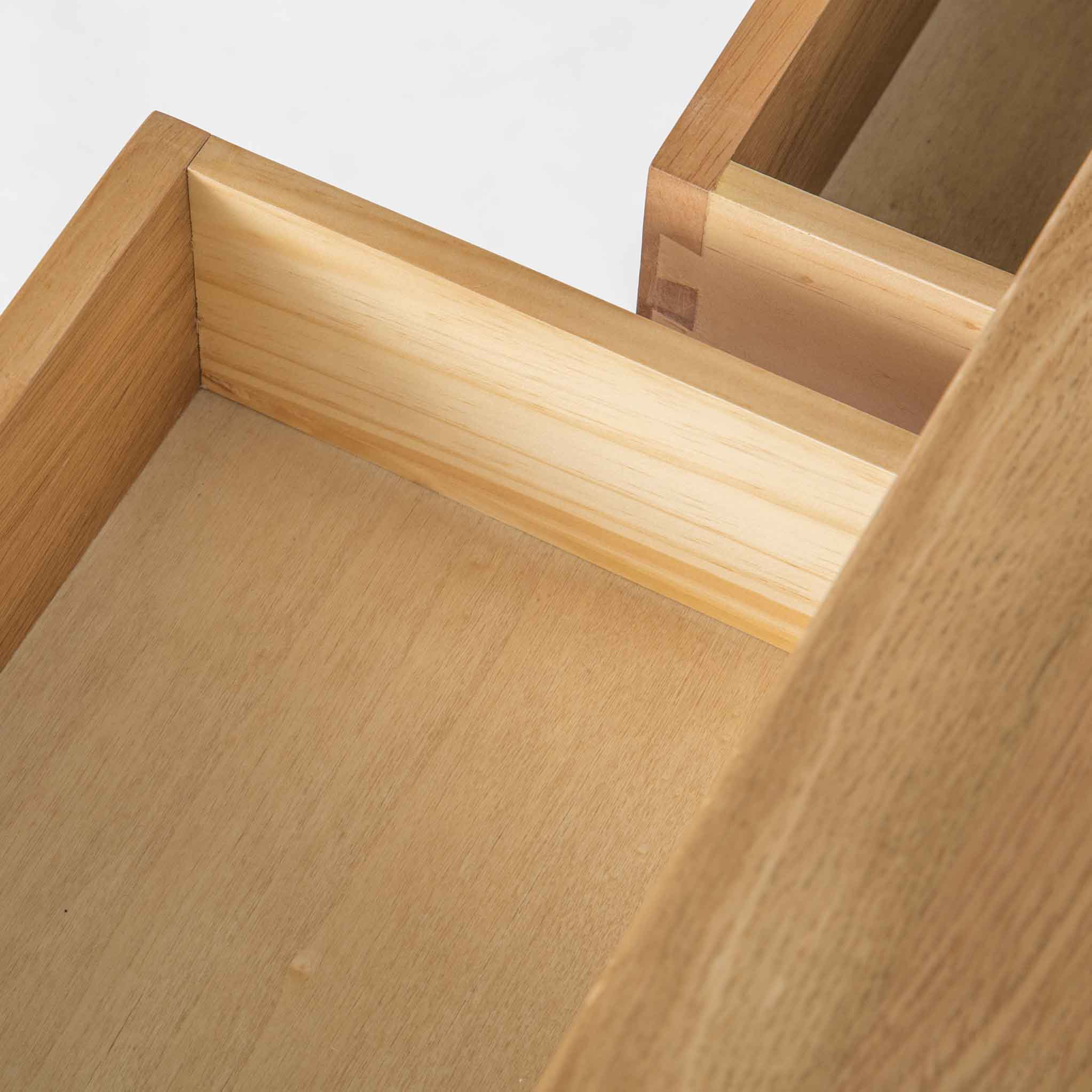 Surrey Oak Triple Wardrobe & Drawers - Image 11